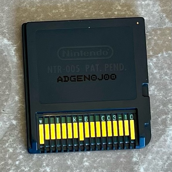 Nintendo DS Nintendogs Dachshund & Friends Game - Picture 2 of 3